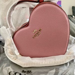 New COACH C6952 Beautiful Heart Women's Pink Crossbody Bag 👛